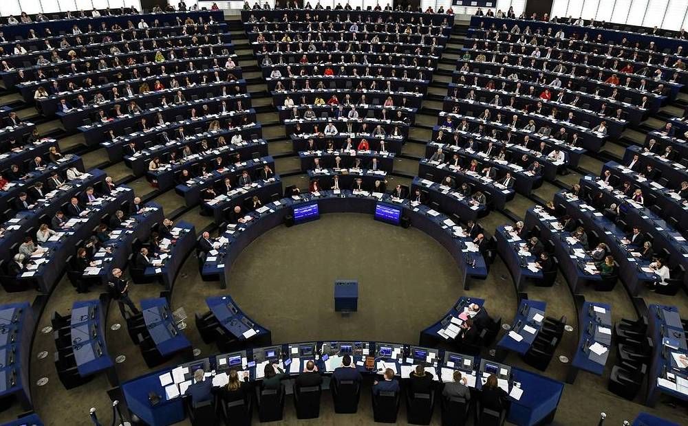 Назад к демократии: выборы в Европарламент и кипрские политические сюжеты