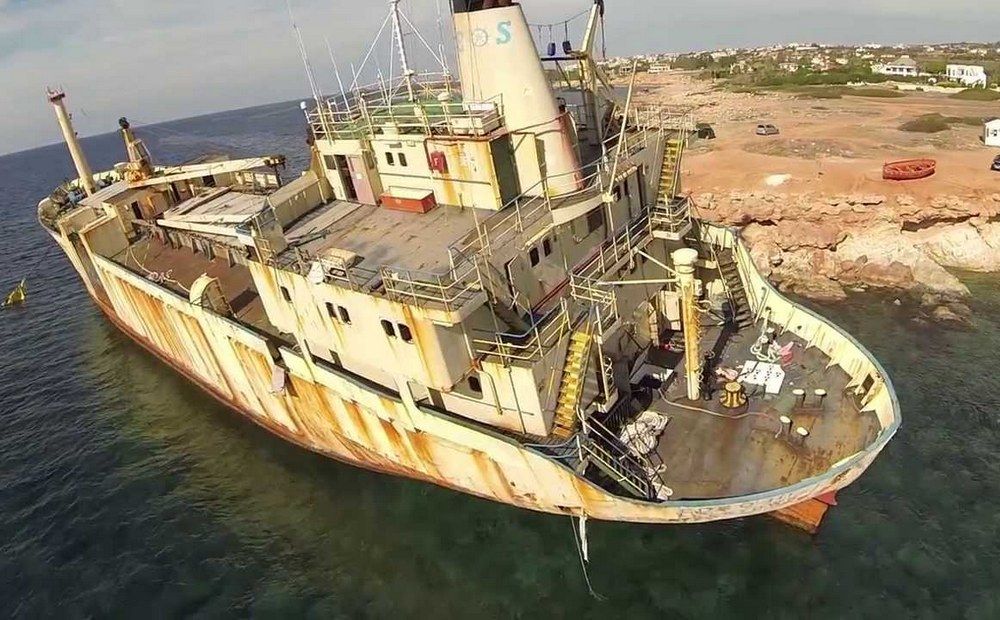 Берега Кипра. Прогулки по затонувшим кораблям. Продолжение