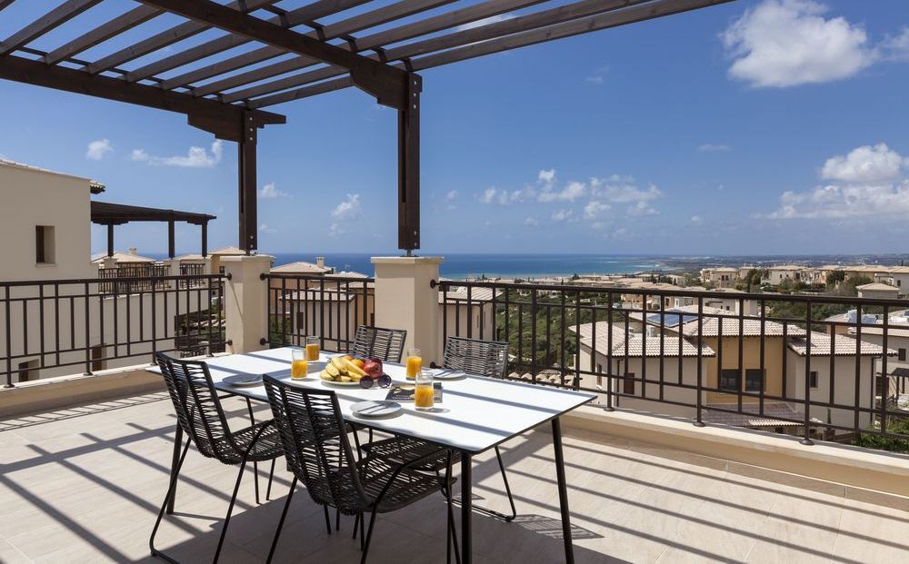 Aphrodite Hills Holiday Residences: приходи как гость, уходи как друг
