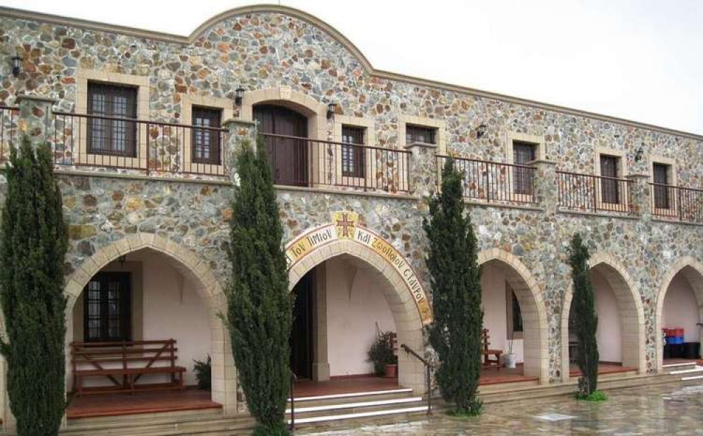 Самые красивые монастыри Кипра