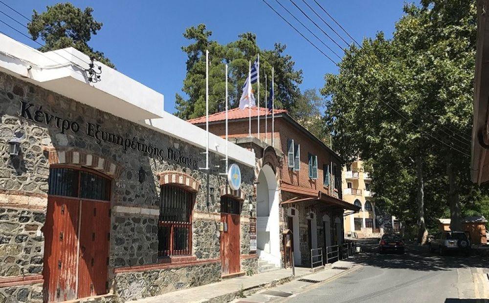 Традиционные здания Платреса