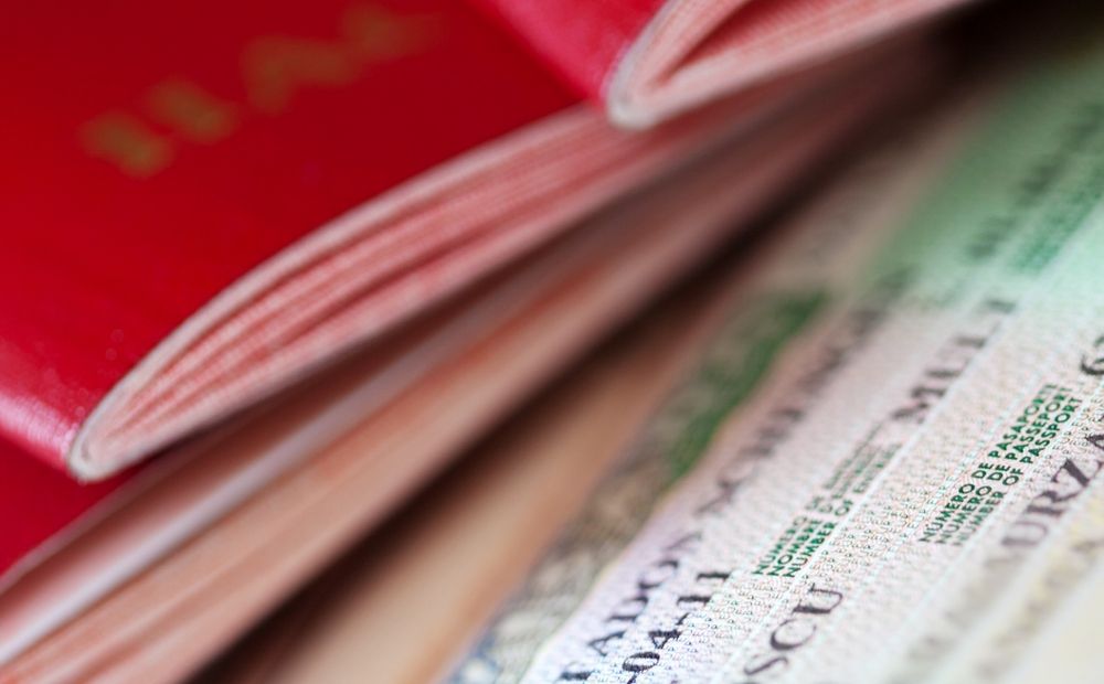 Девять стран ЕС не примут российских туристов