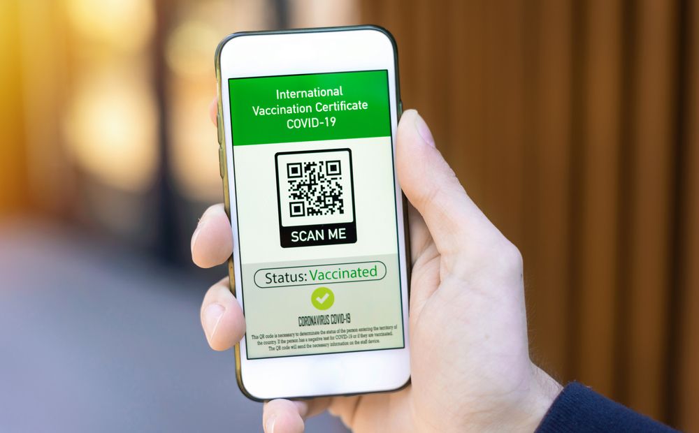Без SafePass не пустят в супермаркет и аптеку?