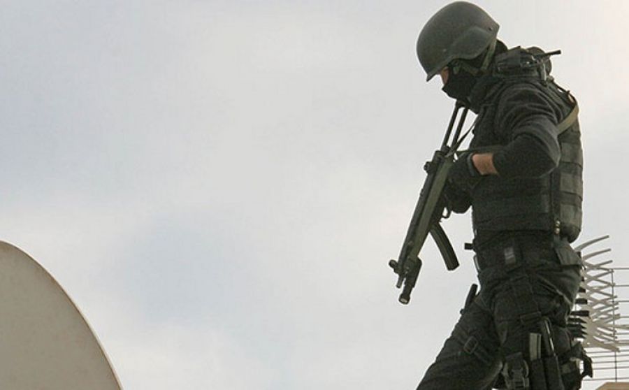 Проводятся военные учения