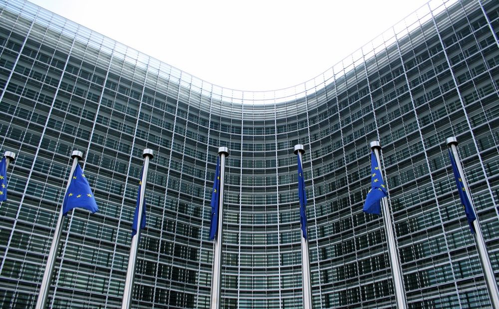 Санкции против Турции вступили в силу