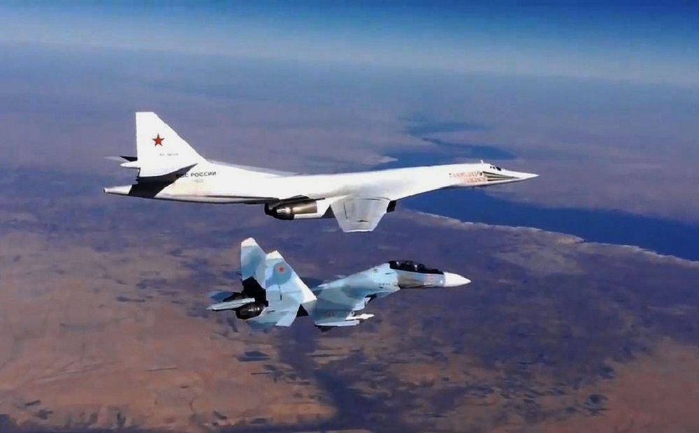 Учения ВМФ и авиации России в Средиземном море